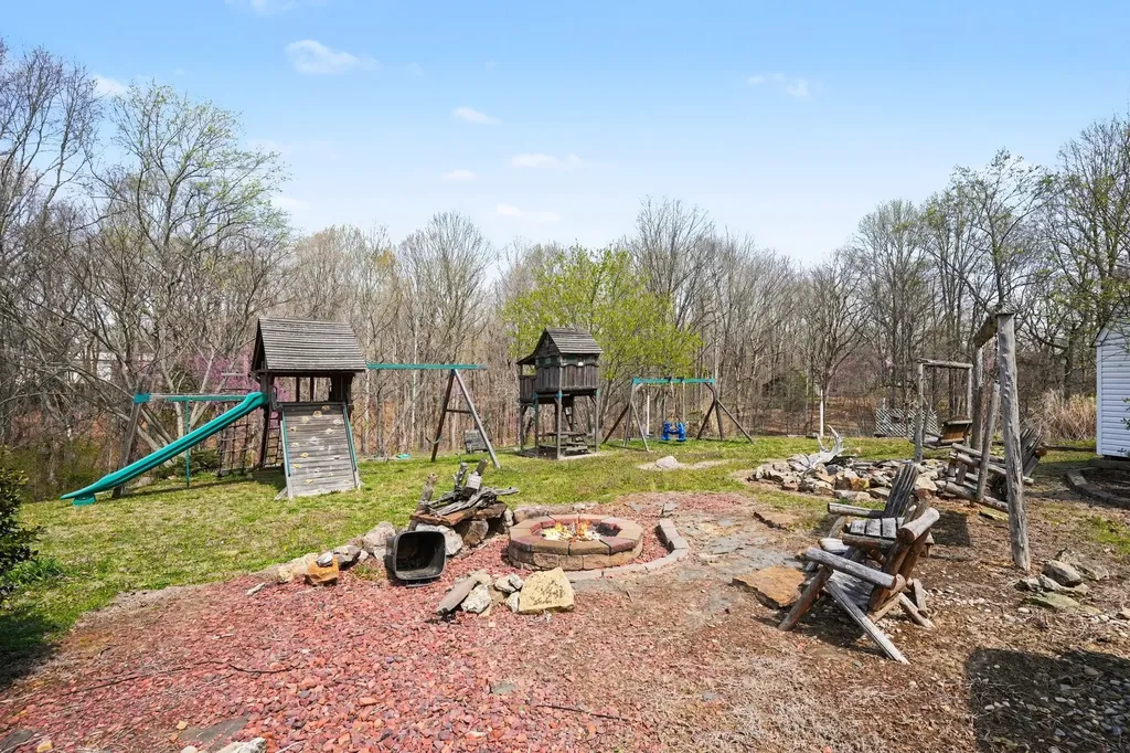 11948 Betts Road Greenbrier TN 37073