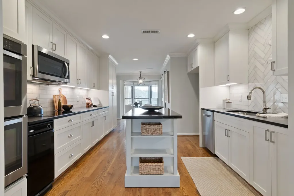 6613 Holt Road Nashville TN 37211