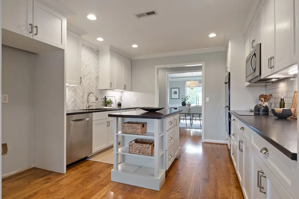 6613 Holt Road Nashville TN 37211