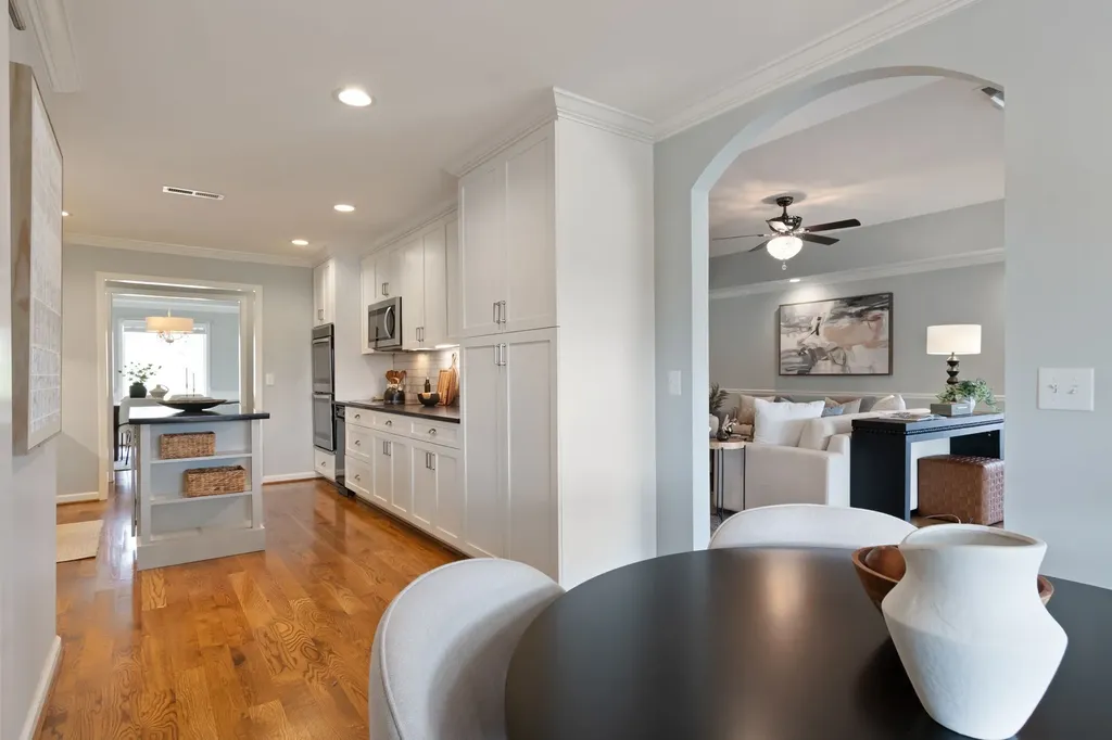 6613 Holt Road Nashville TN 37211