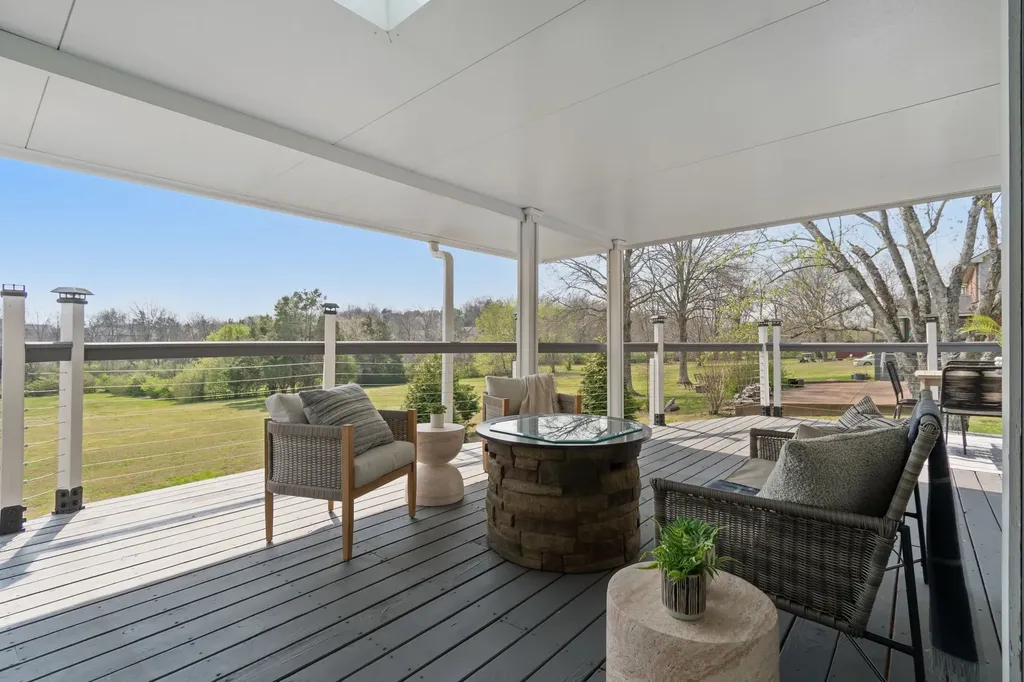 6613 Holt Road Nashville TN 37211