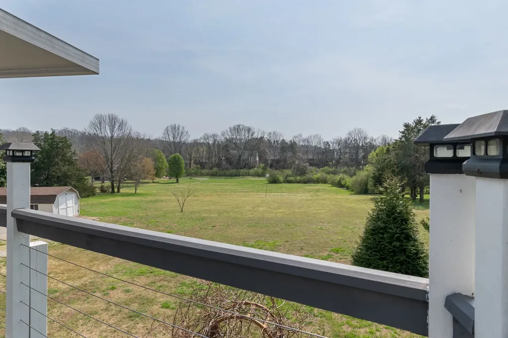 6613 Holt Road Nashville TN 37211