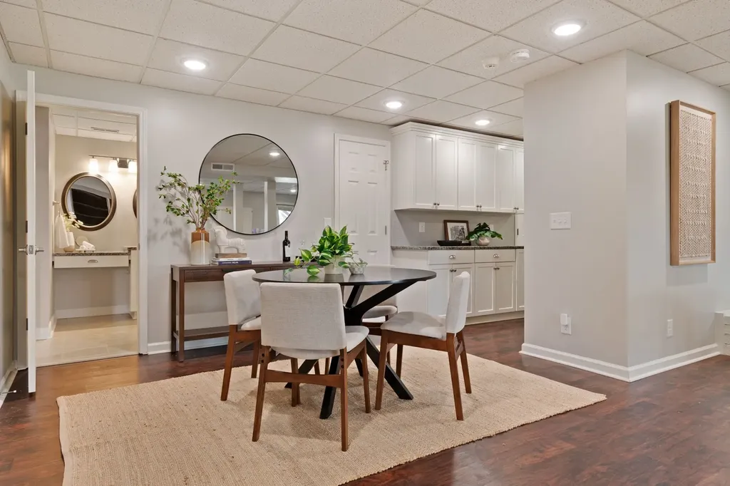 6613 Holt Road Nashville TN 37211