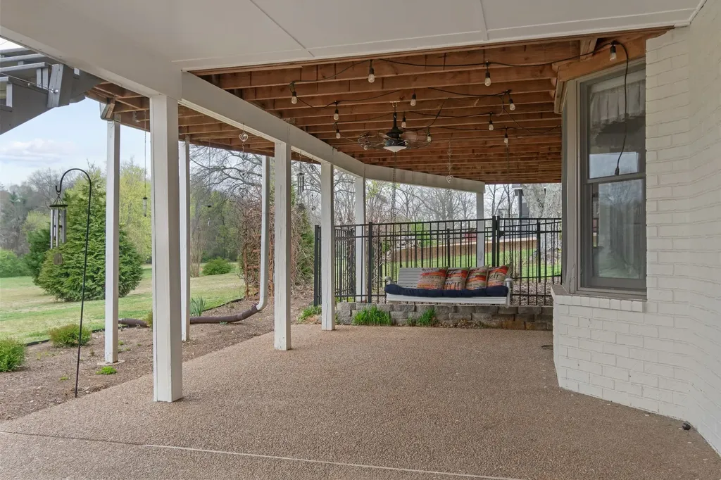 6613 Holt Road Nashville TN 37211