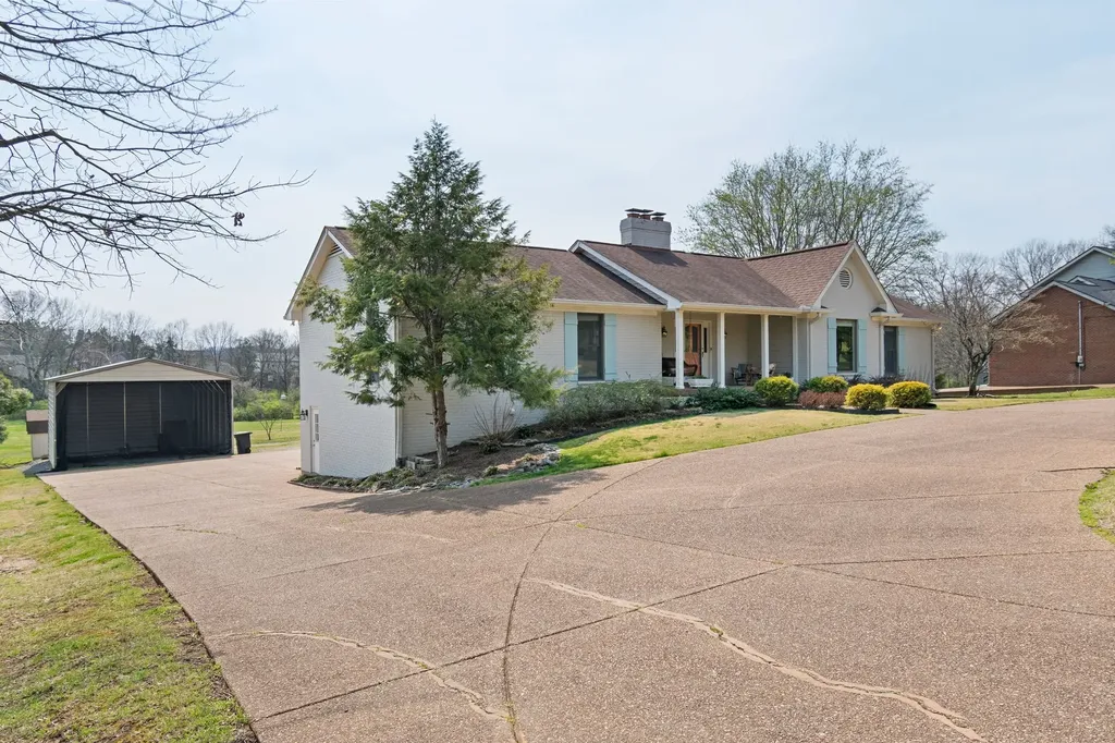 6613 Holt Road Nashville TN 37211