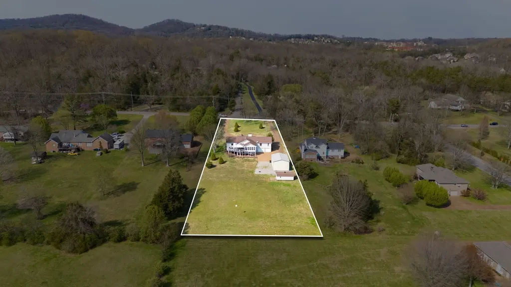 6613 Holt Road Nashville TN 37211