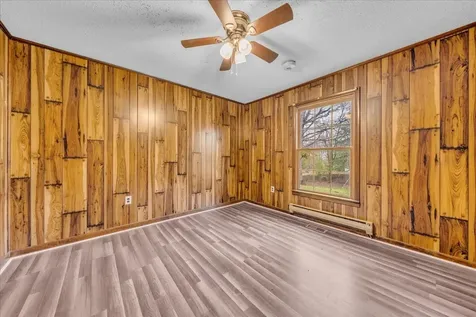 588 Sweeton Hill Road Coalmont TN 37313