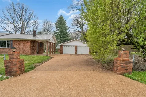 588 Sweeton Hill Road Coalmont TN 37313