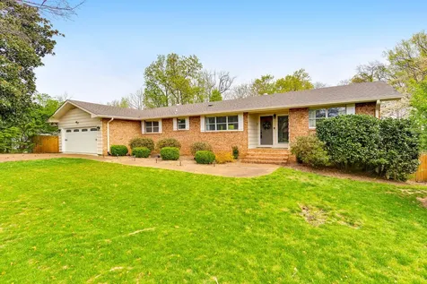 1325 Highland Road Chattanooga TN 37415