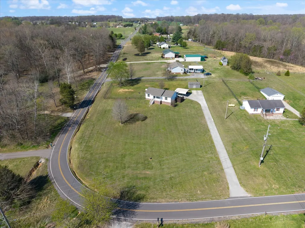 3695 Armstrong Road Springfield TN 37172