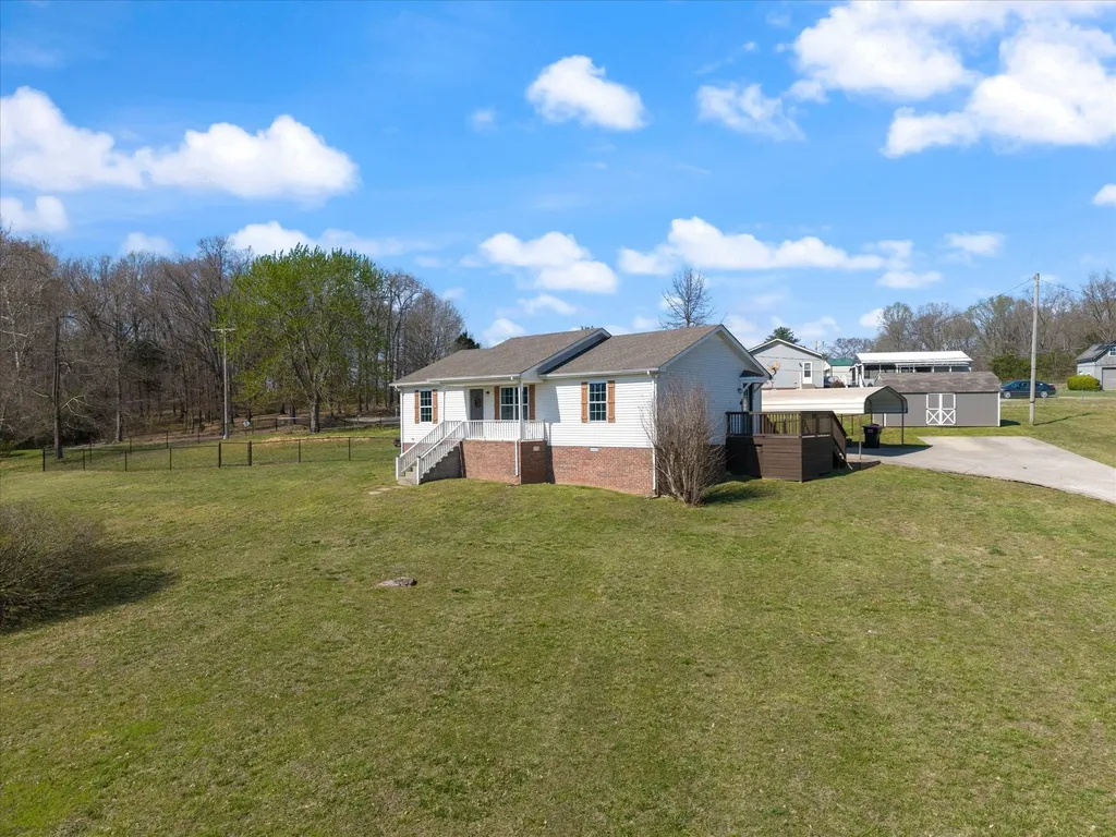 3695 Armstrong Road Springfield TN 37172
