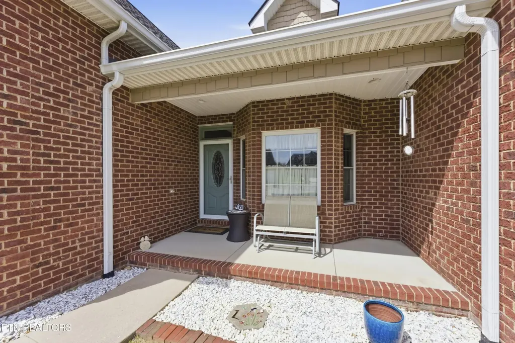 48 Saddle Brook Lane Crossville TN 38571
