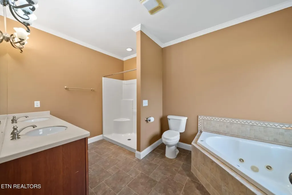 48 Saddle Brook Lane Crossville TN 38571
