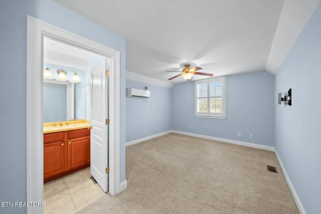 48 Saddle Brook Lane Crossville TN 38571