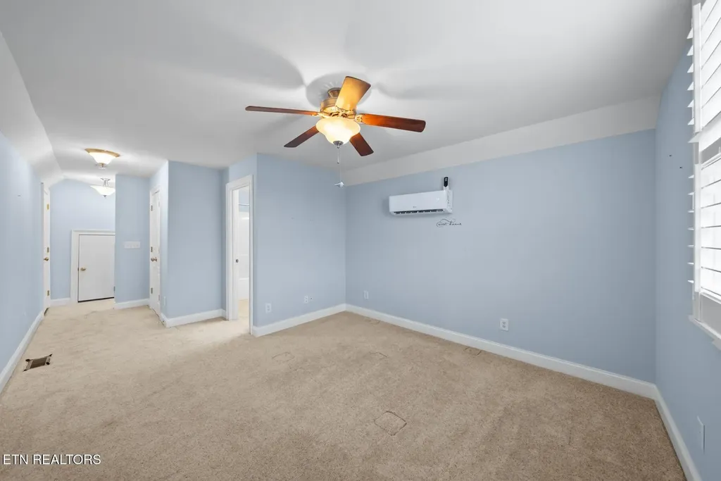 48 Saddle Brook Lane Crossville TN 38571