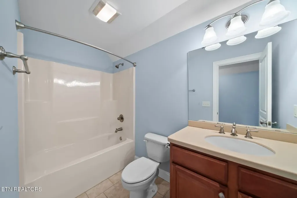 48 Saddle Brook Lane Crossville TN 38571