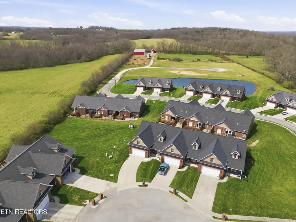 48 Saddle Brook Lane Crossville TN 38571