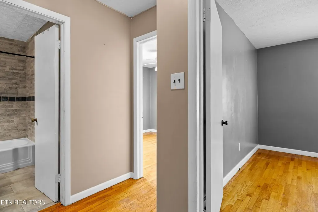 218 Doris Lane Maryville TN 37803