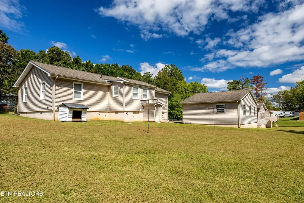 218 Doris Lane Maryville TN 37803