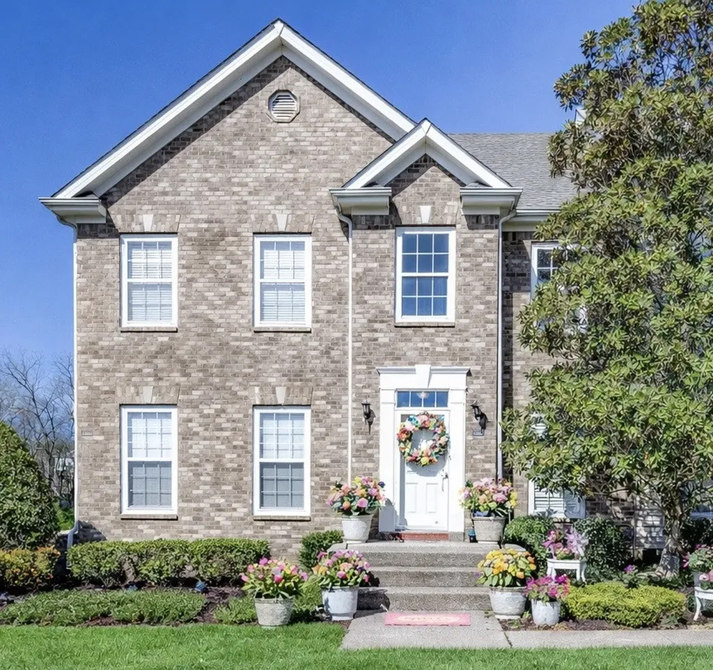 1002 Mckenna Drive Thompsons Station TN 37179