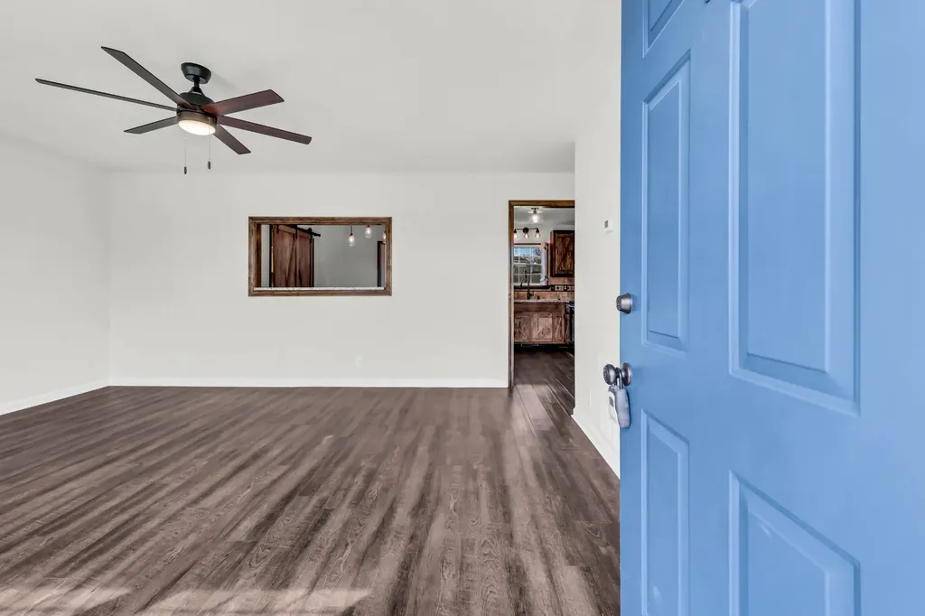 1402 Marla Court Clarksville TN 37042