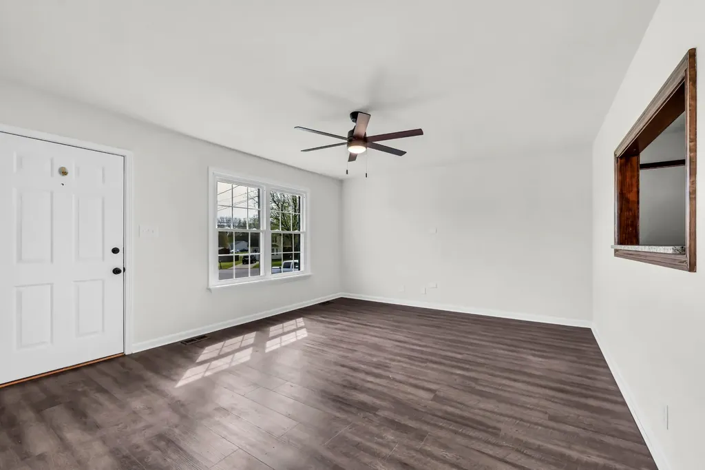1402 Marla Court Clarksville TN 37042