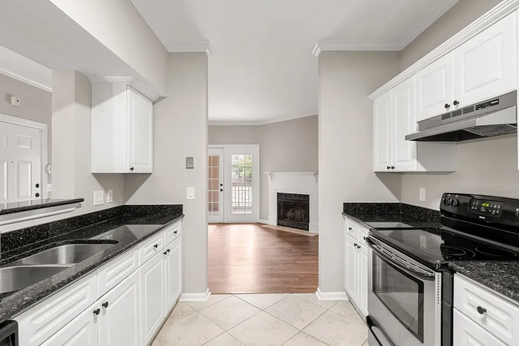 6820 Highway 70, S Nashville TN 37221