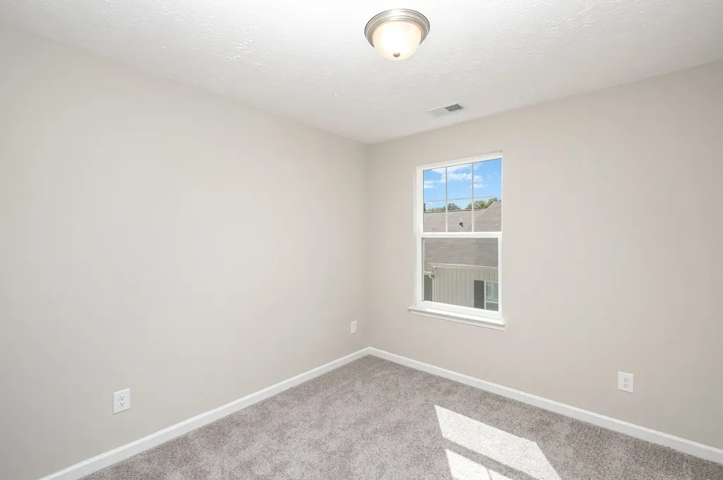 319 Moshe Feder Way La Vergne TN 37086