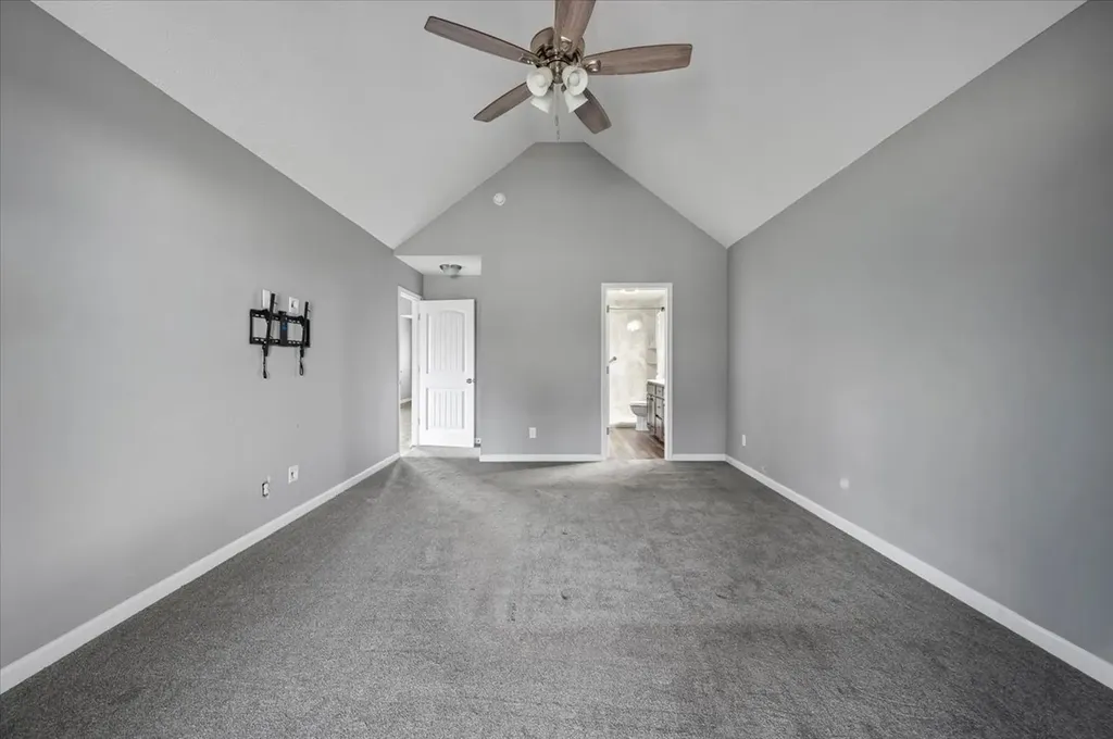 1689 Taurus Farm Road Lafayette TN 37083