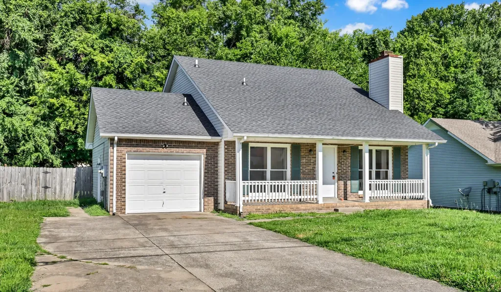 154 Shady Maple Drive Clarksville TN 37043