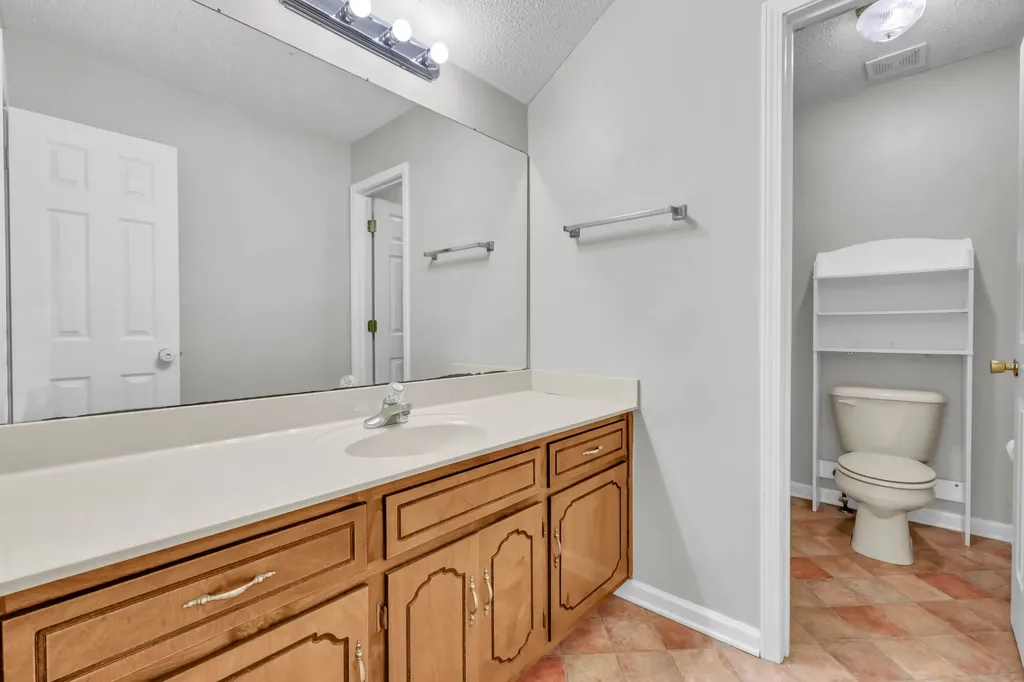 154 Shady Maple Drive Clarksville TN 37043