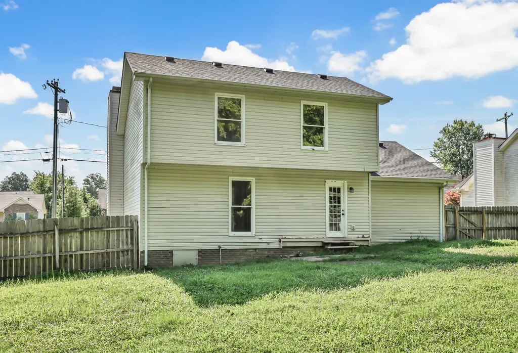 154 Shady Maple Drive Clarksville TN 37043