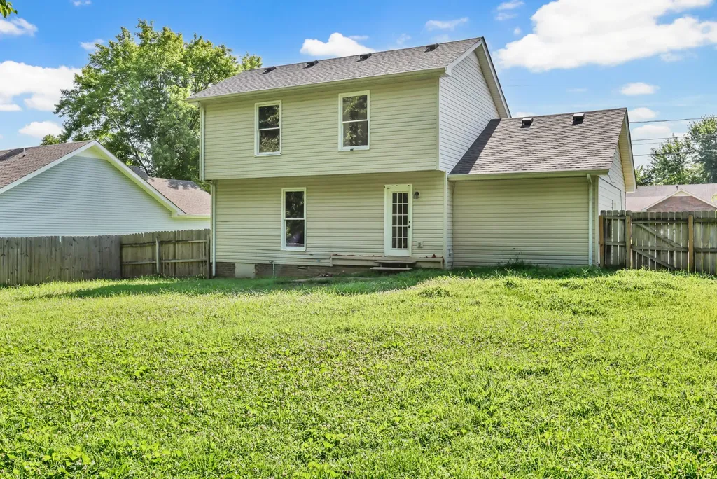 154 Shady Maple Drive Clarksville TN 37043