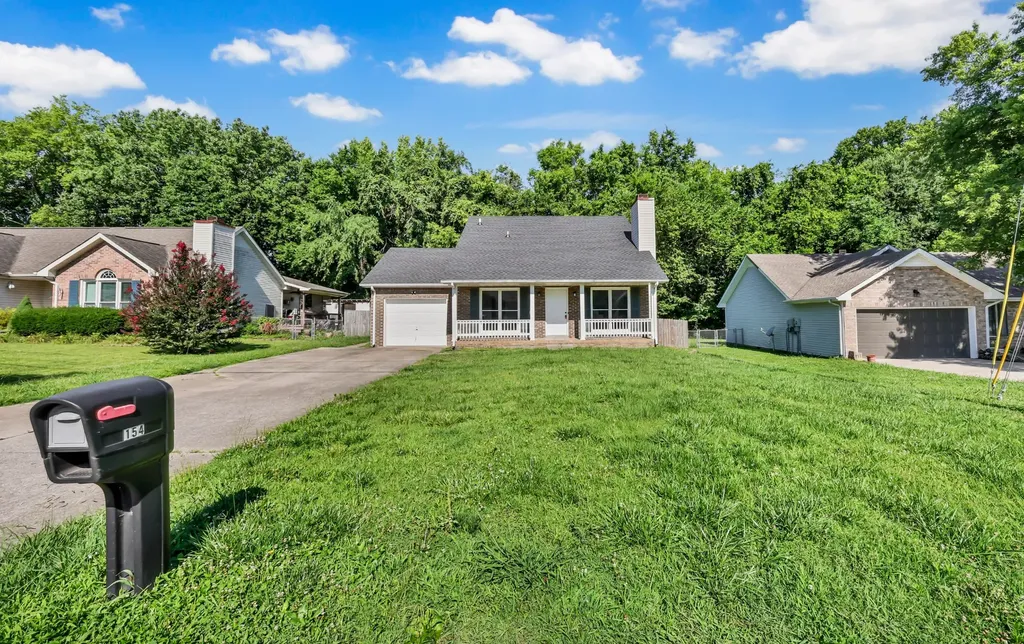 154 Shady Maple Drive Clarksville TN 37043