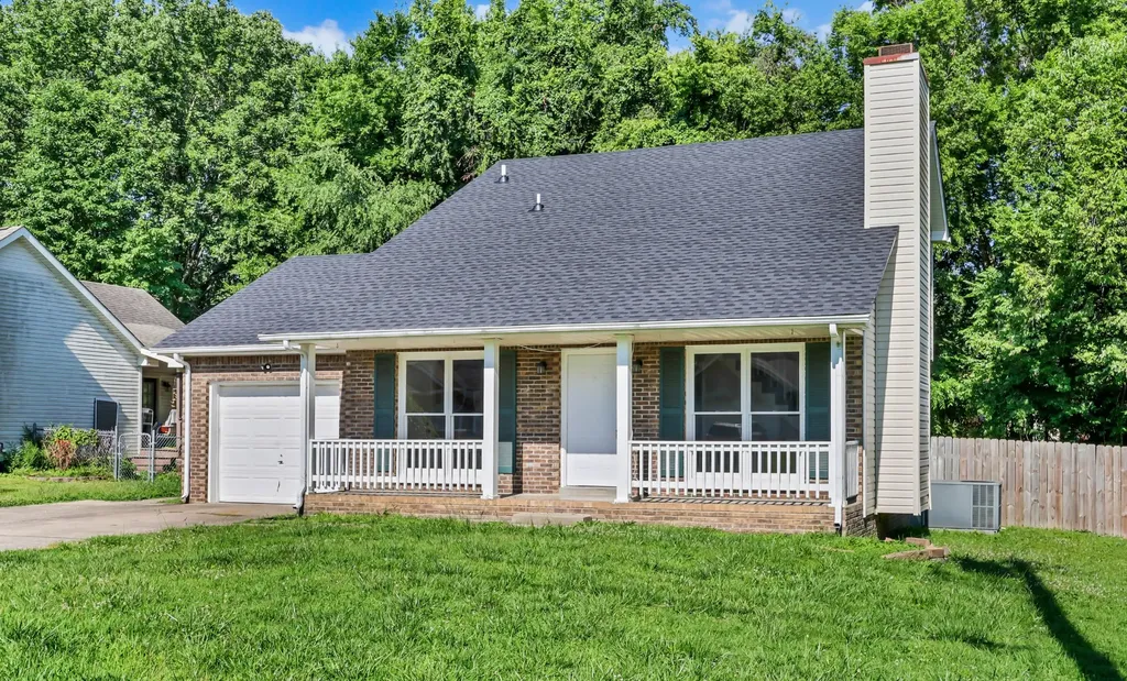 154 Shady Maple Drive Clarksville TN 37043