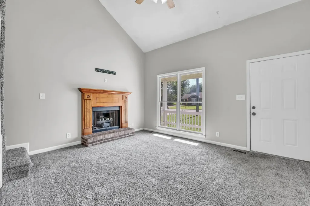 154 Shady Maple Drive Clarksville TN 37043