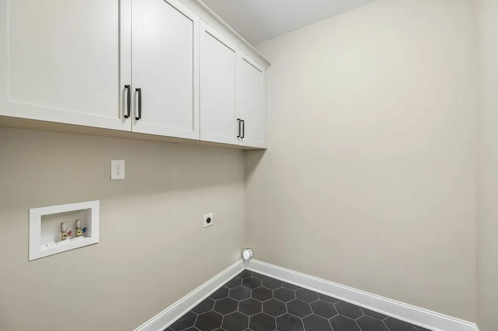 64 Blairmont Court Winchester TN 37398
