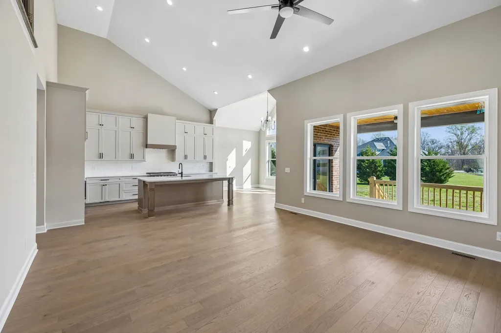64 Blairmont Court Winchester TN 37398