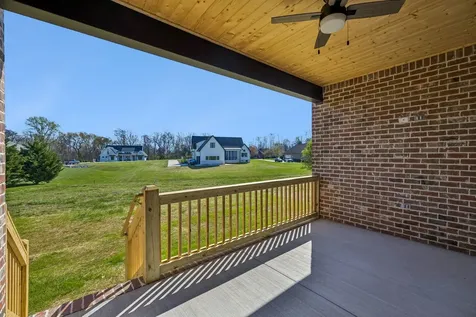 64 Blairmont Court Winchester TN 37398