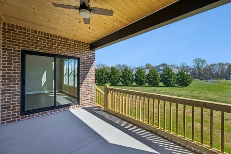 64 Blairmont Court Winchester TN 37398