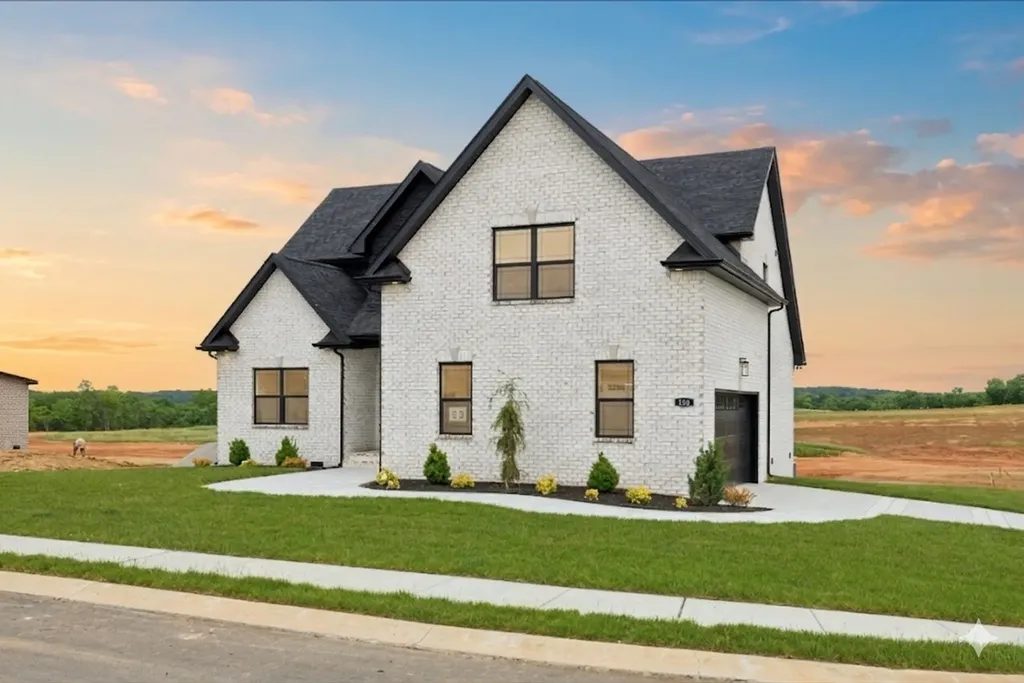 550 Foxglove Lane Clarksville TN 37043