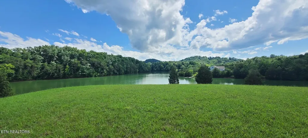 0 Very Old Barton Trail Dandridge TN 37725