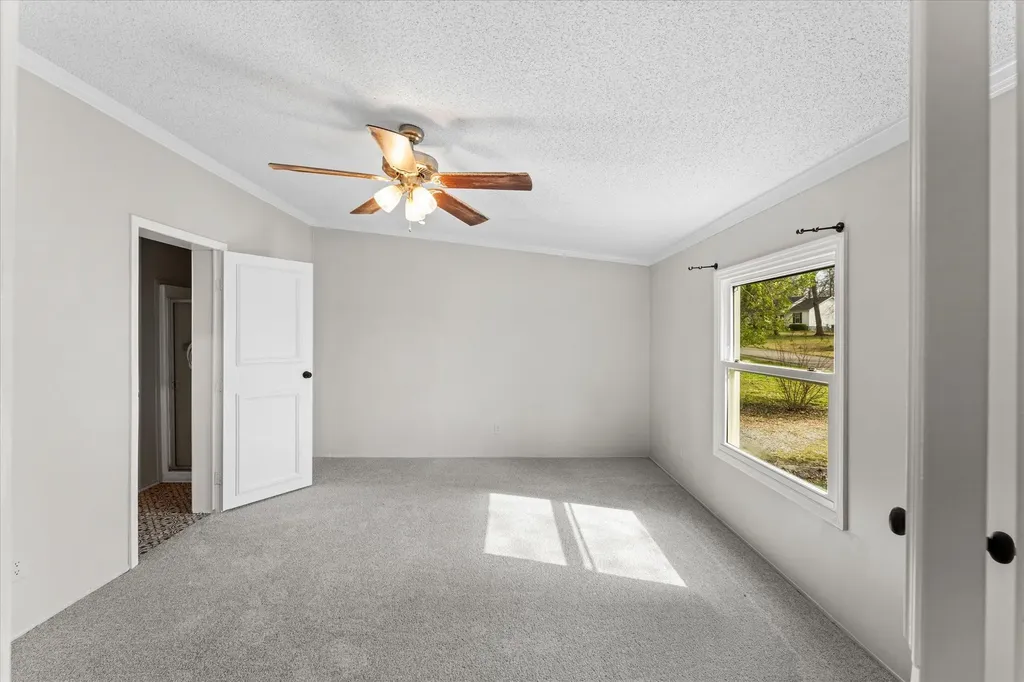 215 Wall Street Shelbyville TN 37160