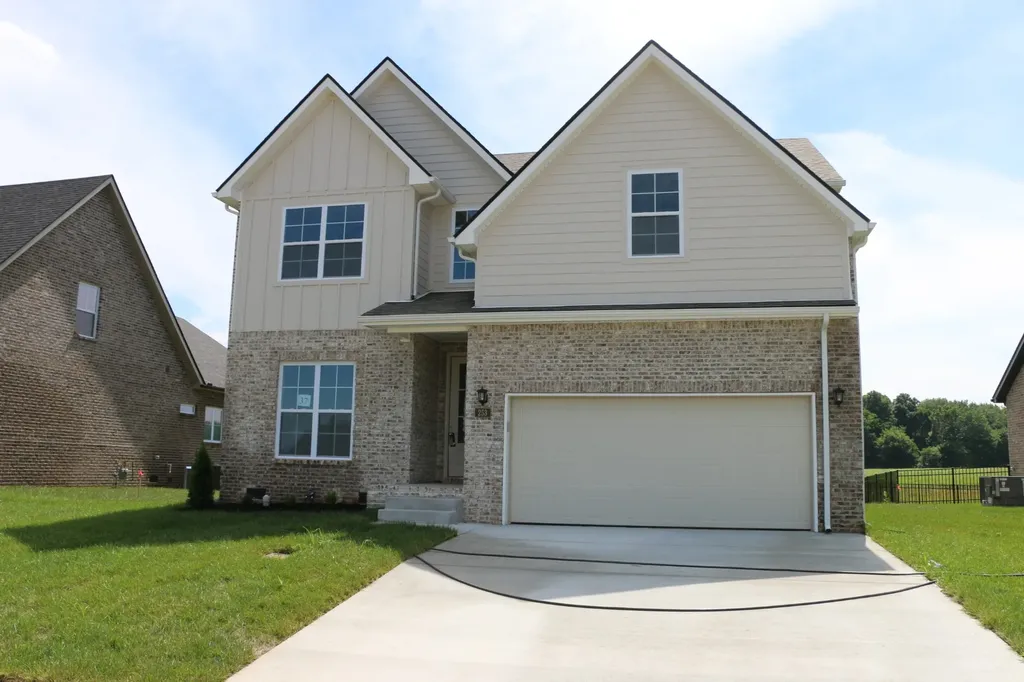 253 Harvest Moon Drive Clarksville TN 37043