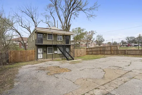 1493 Gaither Street Memphis TN 38106