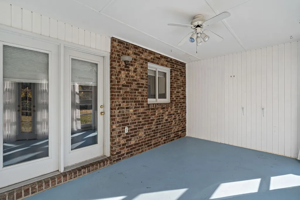509 Williamsburg Drive Nashville TN 37214
