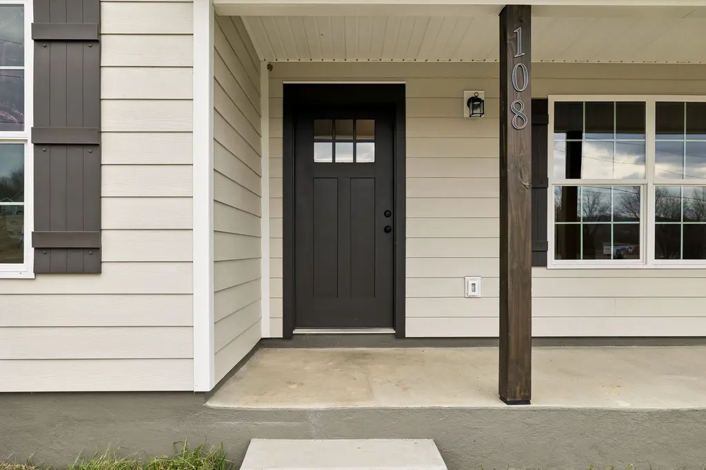 108 Crows Hill Drive Gordonsville TN 38563