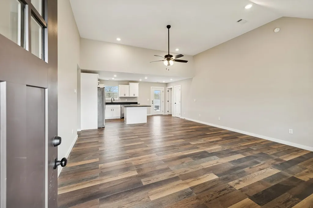 108 Crows Hill Drive Gordonsville TN 38563