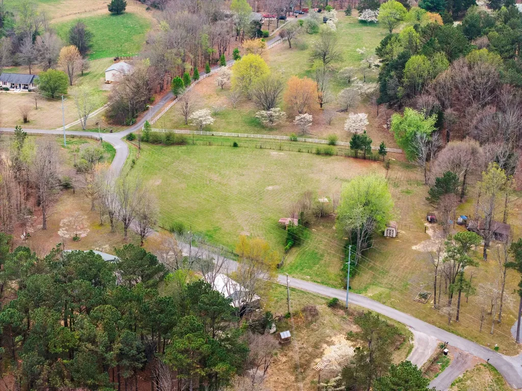 2686 Bellar Road Greenbrier TN 37073