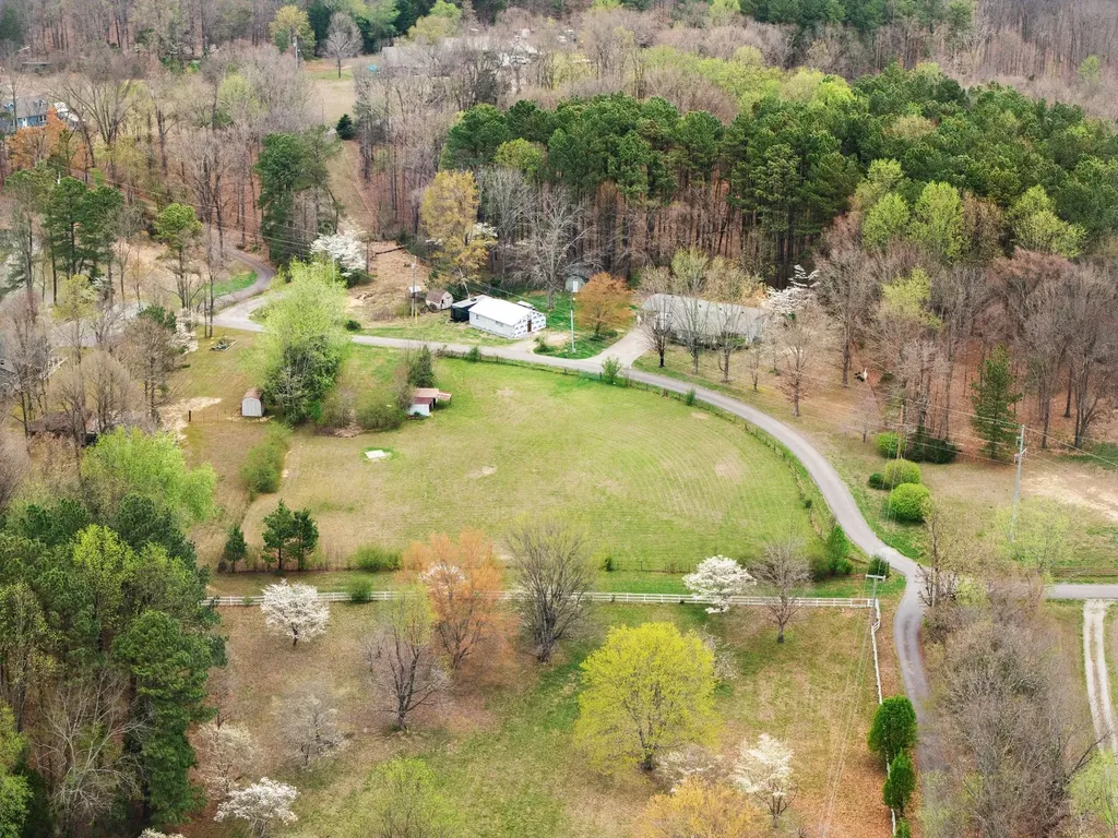 2686 Bellar Road Greenbrier TN 37073